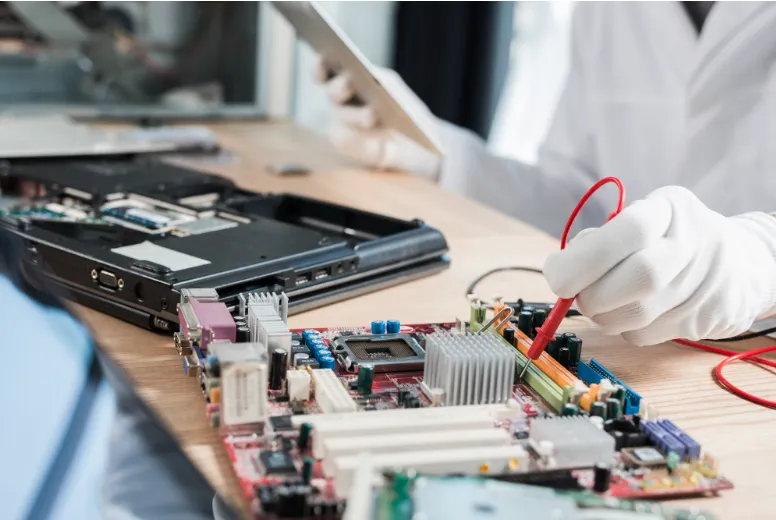 Learn the Signs That Show Your Smart TV Needs Repair Services